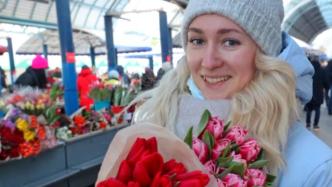 白俄罗斯：鲜花热销迎“三八”妇女节