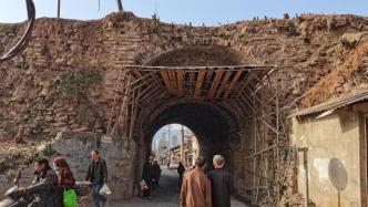 600多年历史古城门年久失修濒临垮塌，西昌：年底完成修缮