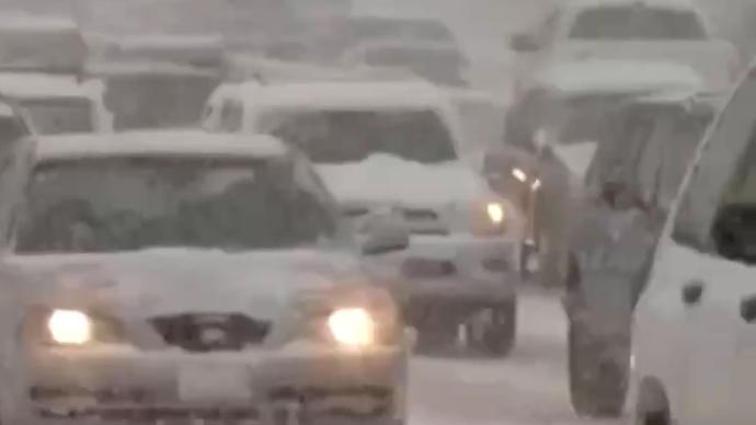 美国多州将遭遇大规模暴风雪天气，或导致交通瘫痪和雪崩