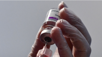 因接种者出现血栓德法意暂停阿斯利康新冠疫苗，中国专家释疑
