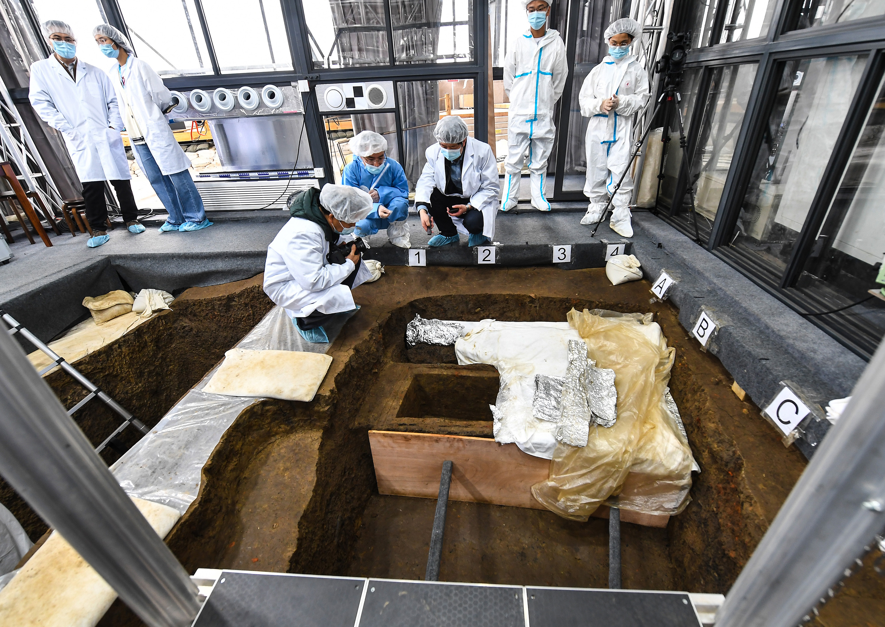 三星堆考古发掘持续"上新"13:042021-03-22直播三星堆遗址最新考古