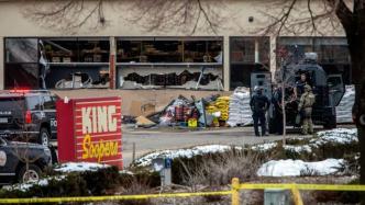美国科罗拉多州一超市发生枪击案，造成10人死亡