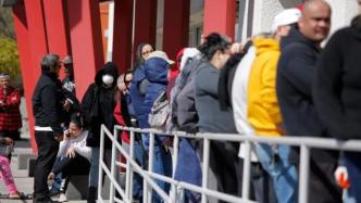 美国首次申请失业救济人数升至77万，高于市场普遍预期