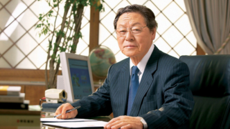 韩国农心集团创始人辛春浩去世，曾在任内研发出辛拉面