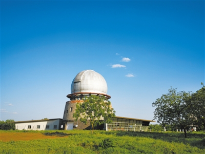 能观测小行星的紫金山天文台近地天体望远镜。受访者供图