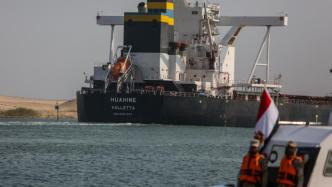 因“长赐”号事故滞留船只将于4月3日全部通过苏伊士运河