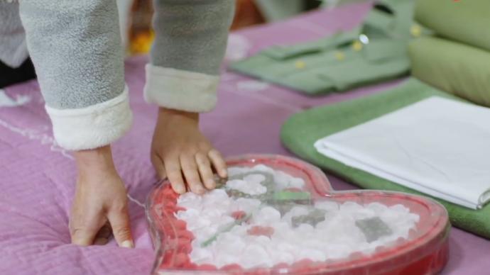 子彈殼拼出“520”，一份肖思遠(yuǎn)送給媽媽的母親節(jié)禮物