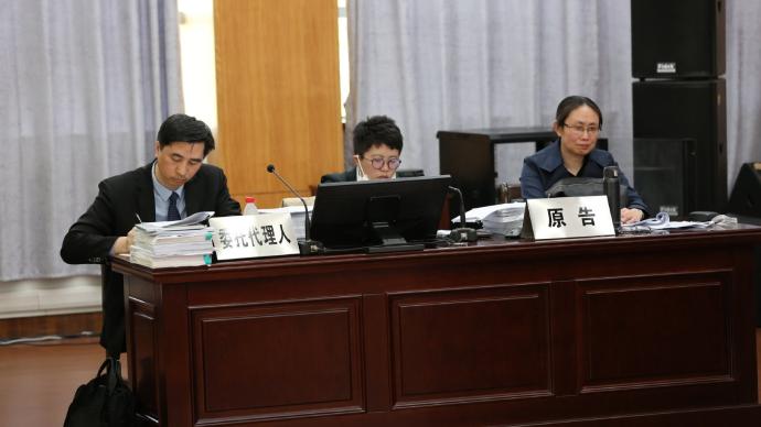江歌母亲诉刘鑫生命权纠纷案开庭，江母索赔两百余万