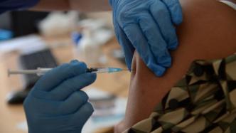 英媒：混合接种新冠疫苗无有效性数据，牛津试验结果5月公布
