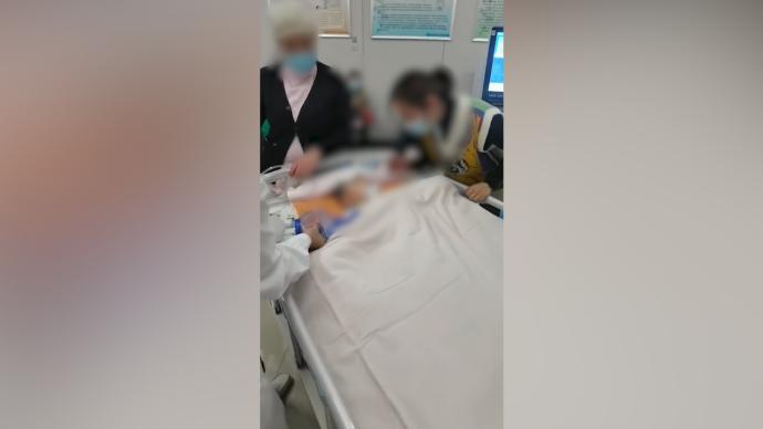 西安7岁男童拔牙后昏迷43天，医院：正积极救治