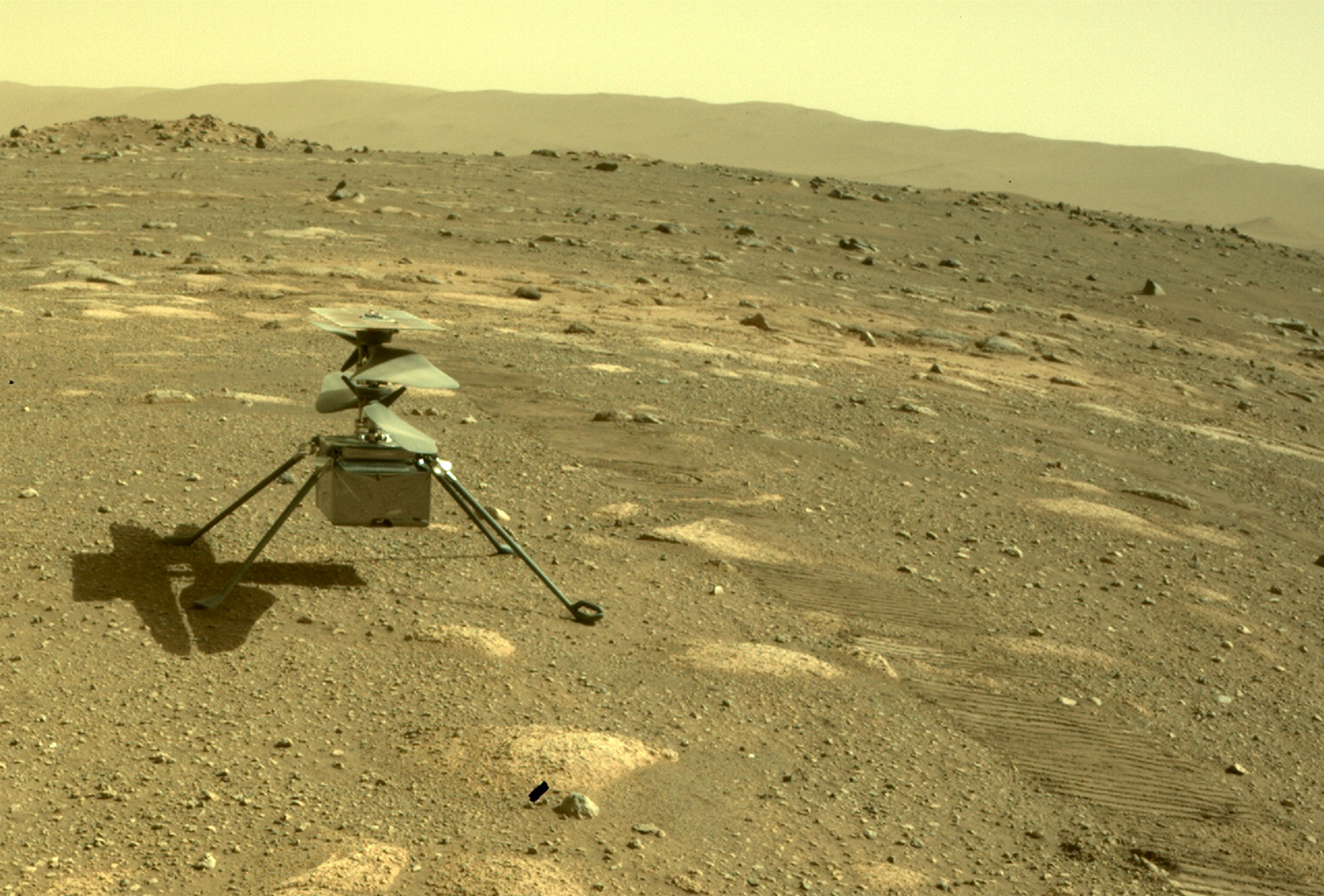 火星直升机"机智号"成功首飞,实现人类首次外星球动力飞行_上直播