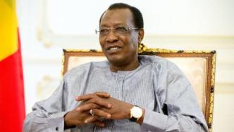 外媒：68岁乍得总统在前线受重伤死亡
