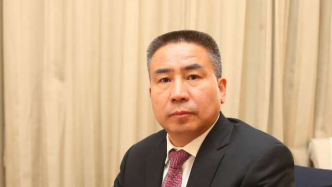乌鲁木齐原市长牙生·司地克任新疆维吾尔自治区政府秘书长