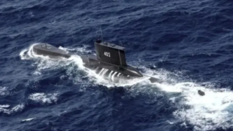 印尼军方宣布失事潜艇上53名官兵遇难，发现断成三截的潜艇