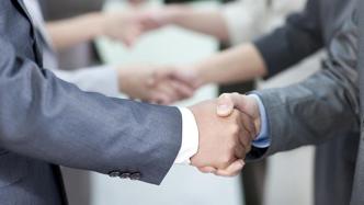 多杰當選青海省海北州州長，前任阿更登任青海省民政廳副廳長