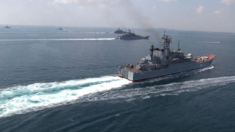 美俄军舰同时驶入黑海启动军事演习