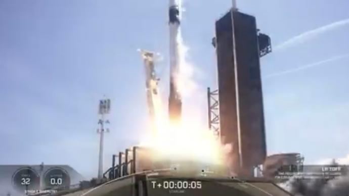 SpaceX第26批星链卫星升空，诞生第二枚一箭九飞火箭