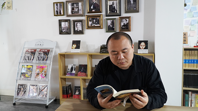 探訪“孤島書店”:在孤島來一場推理風(fēng)暴