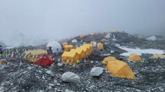 连线｜尼泊尔珠峰大本营中国登山者：确有新冠病例，已送下山
