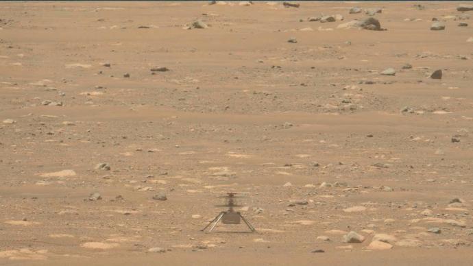 “机智”号火星上飞行声音公布：风声里夹着嗡嗡响