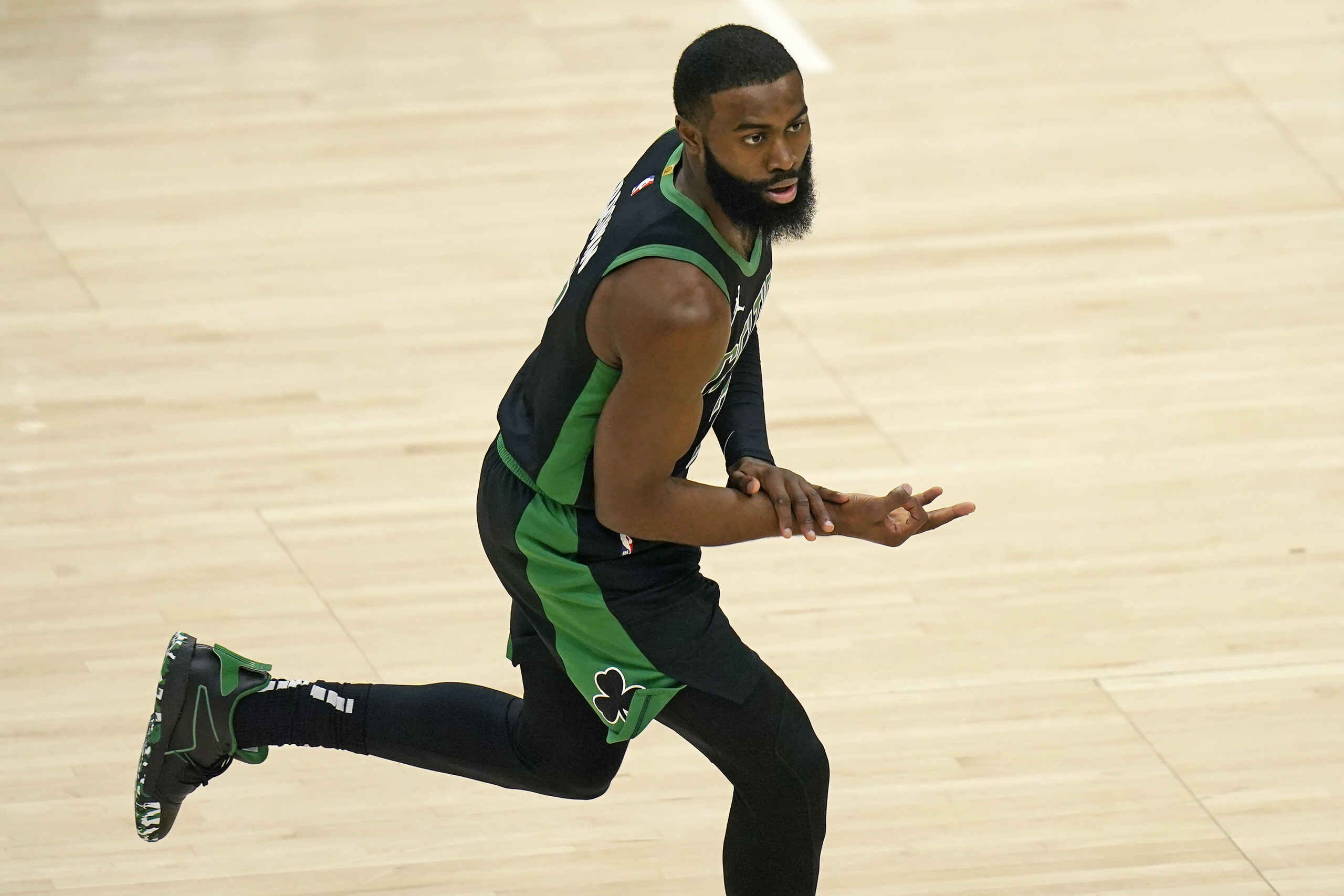 杰伦·布朗的缺席将对凯尔特人造成巨大损失.