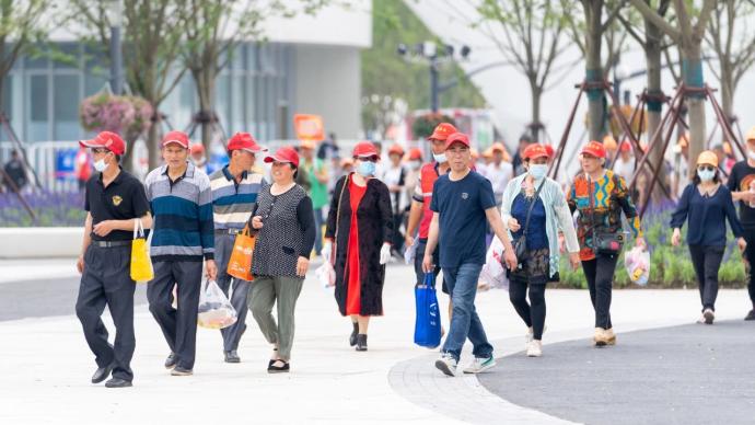 崇明花博丨百余个室外展园对外开放，超过4.6万人入园参观