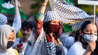美国超模游行支持巴勒斯坦，以色列谴责其鼓吹“消灭犹太国”