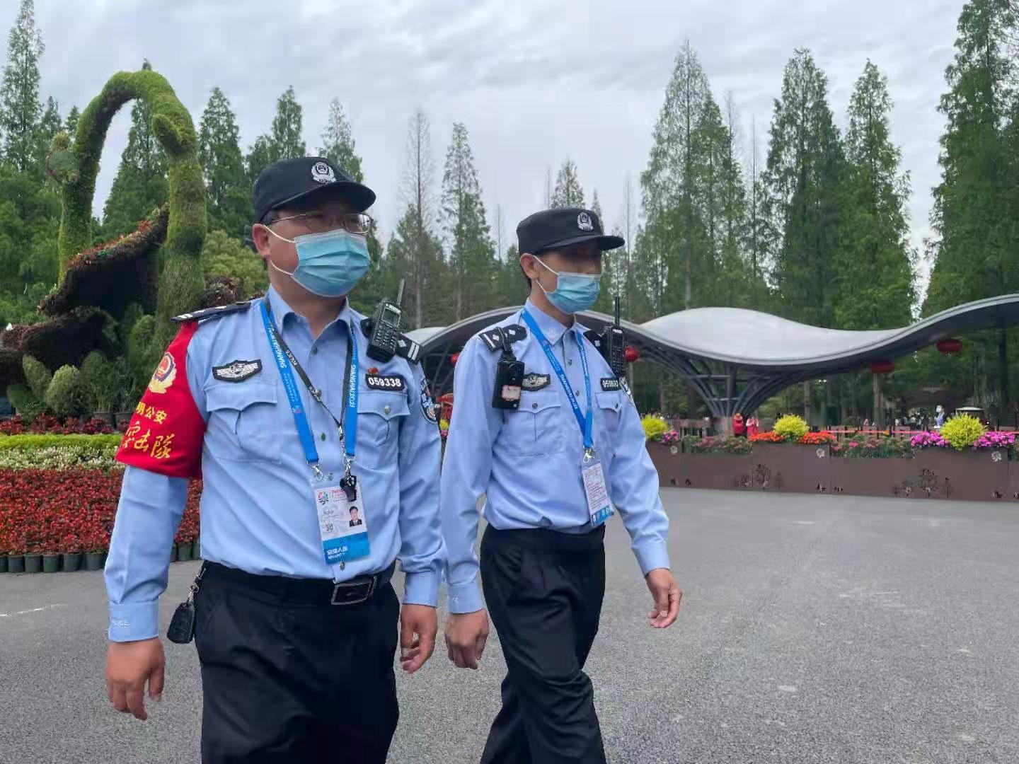 民警安保工作照&nbsp; 崇明警方供图&nbsp