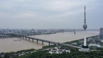 长江武汉关站水位达24.98米，武汉发布长江防汛蓝色预警