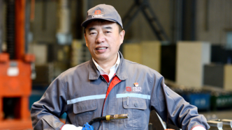 初心之路｜“工人院士”李万君：坚守一线焊好高铁“两条腿”