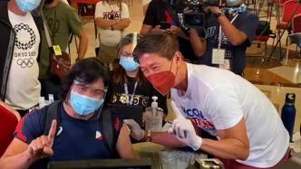 菲律宾运动员接种中国新冠疫苗