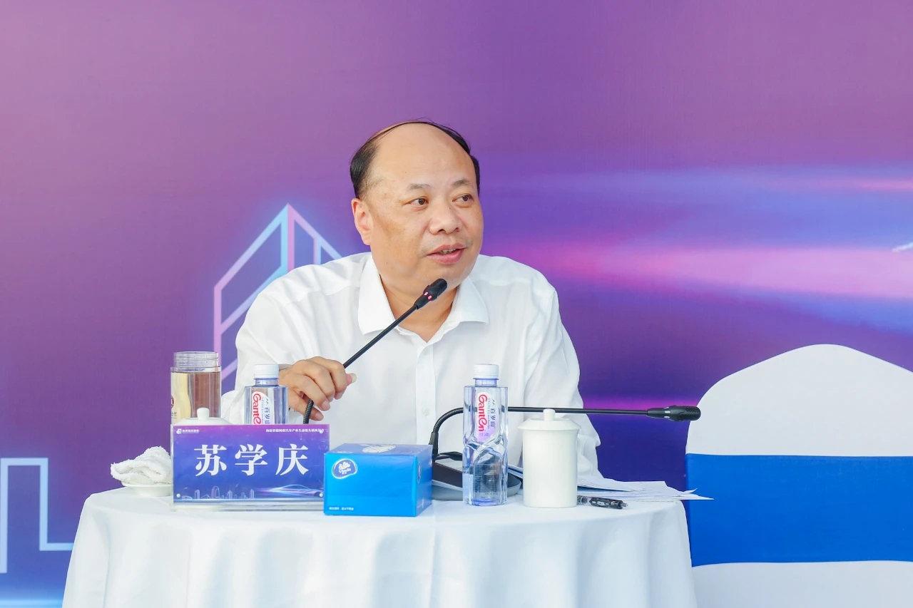 苏学庆指出,智能网联汽车产业是当前人工智能最重要的应用领域,具备多