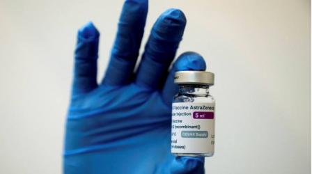 德国科学家周三（5月26日）发表的一篇论文称，他们已经破解了英国阿斯利康-牛津新冠疫苗有关的罕见血凝块的病因。