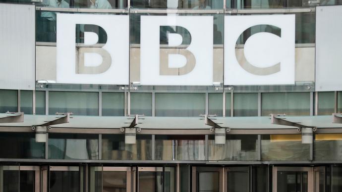 BBC承认骗访戴安娜王妃，英国媒体人士：BBC劣迹斑斑