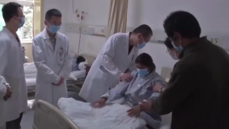 援藏医生护送肝病变患者到西安手术：她语言不通出行不便