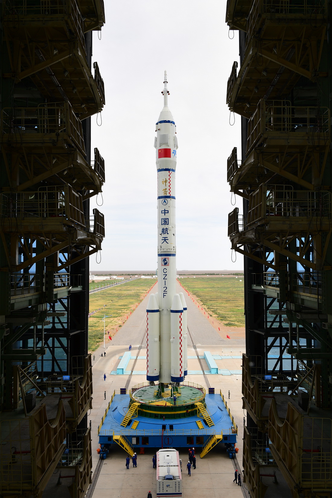 神舟十二号进入太空创造五个历史首次！宇航员将在中国自己的空间站生活3个月|天和核心舱|神舟|中国_新浪新闻