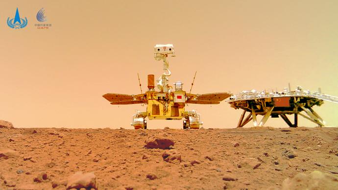 “祝融号”火星车拍摄的火星地形地貌来了！