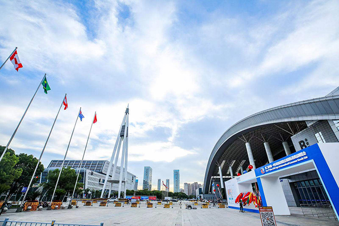 中东欧特色商品常年馆在宁波开馆,"首发首秀"当地商品