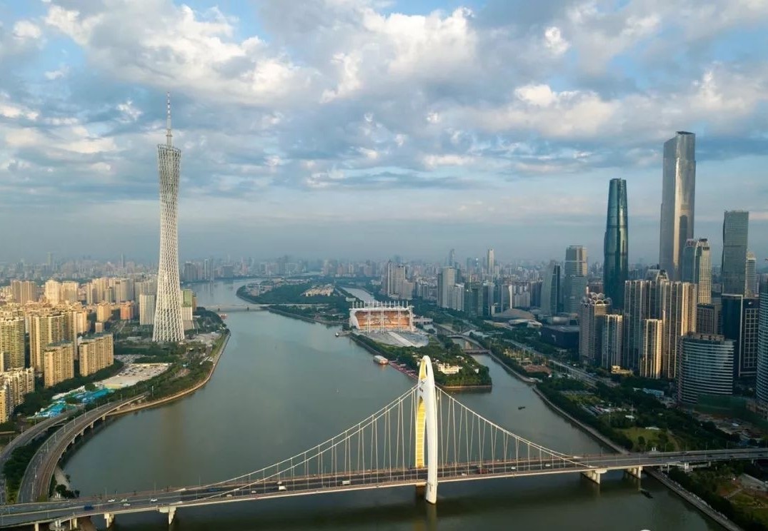 珠江。作者拍摄,2020年6月9日