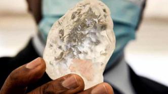 1098克拉！博茨瓦纳开采出巨钻，或为世界第三大钻石
