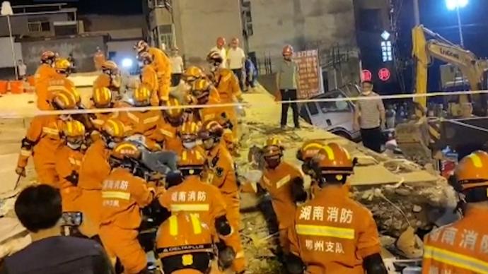 湖南汝城县民房垮塌12人被困，已造成3人死亡