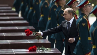 苏德战争爆发80周年：普京向无名烈士献花，默克尔视频演说
