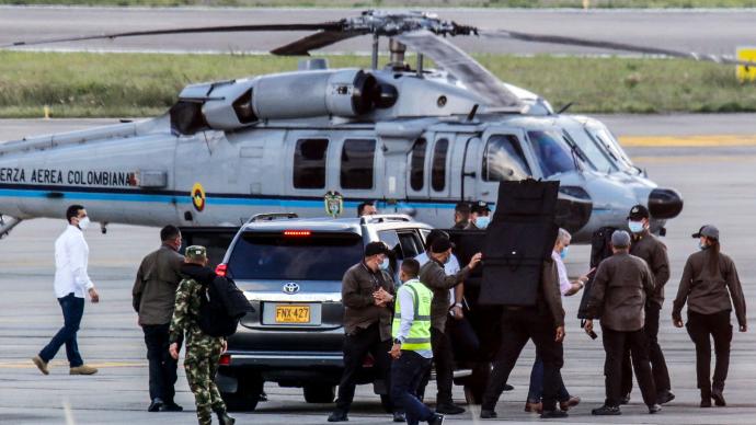 哥伦比亚总统所乘直升机遭袭击，无人员伤亡