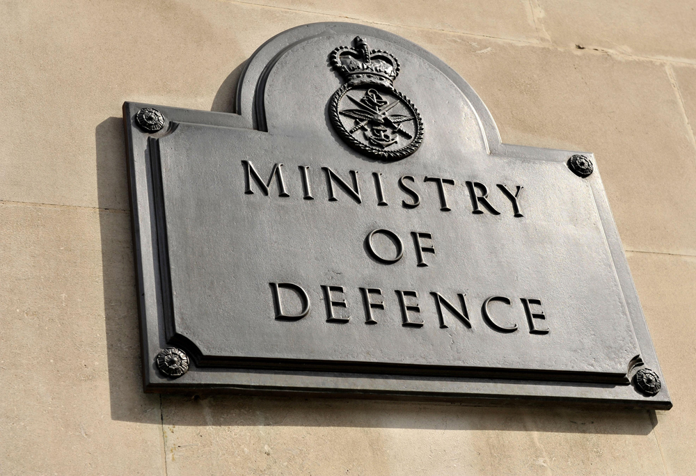 英国国防部发言人近日表示,国防部一名官员上周丢失了一份机密文件