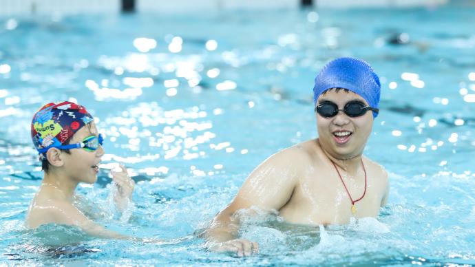 防疫三件套+防護五還要，上海860家夏季游泳場所本月開放