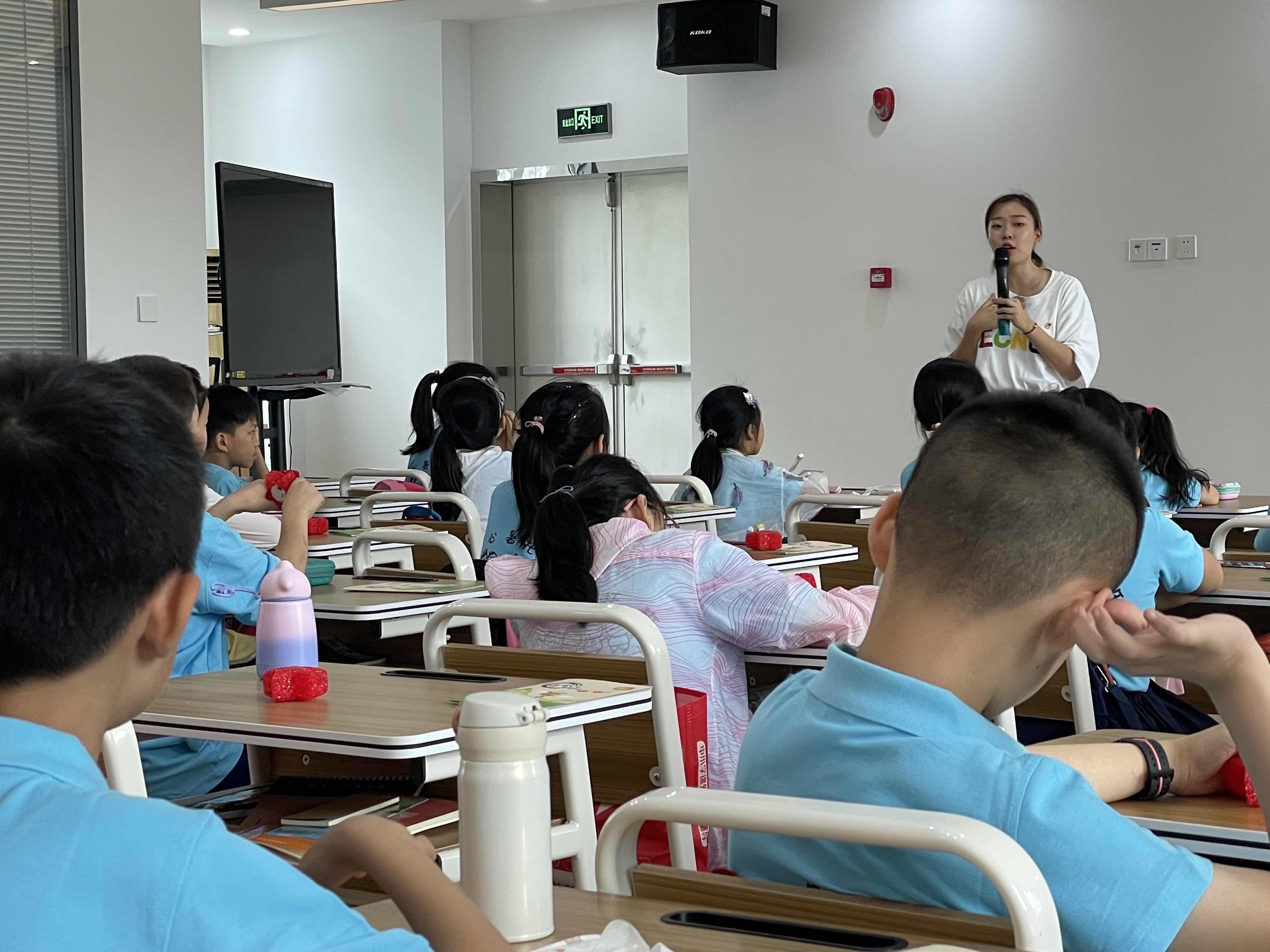 上海小学生爱心暑托班开班 今年新增党史课 卫生健康类课程 浦江头条 澎湃新闻 The Paper