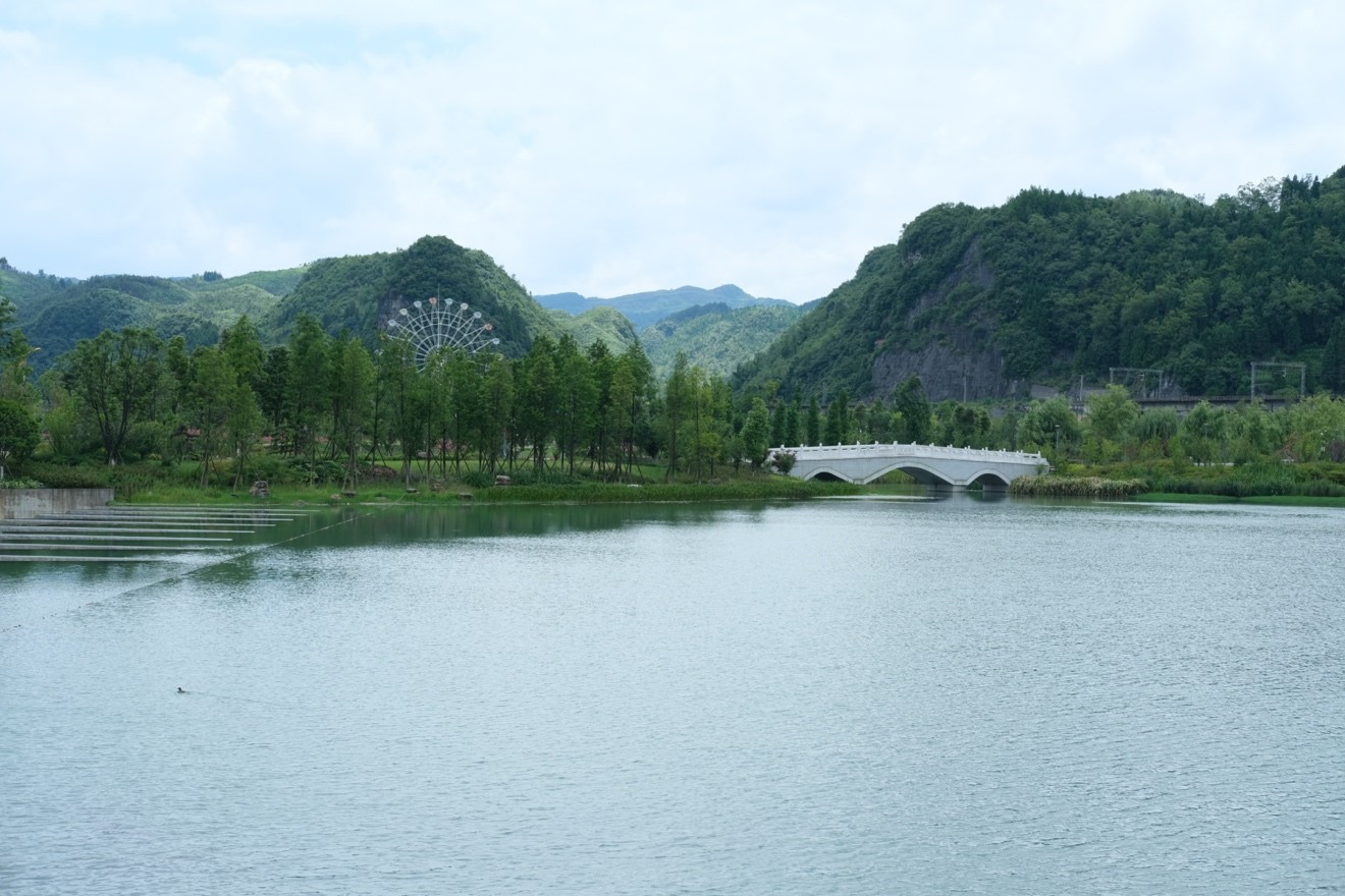 织金凤凰生态湿地公园图片