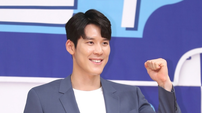 韩国游泳名将朴泰桓确诊新冠,正自我隔离