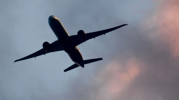 俄罗斯一架安-28飞机在俄托木斯克州失踪,机上有17人