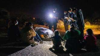美国海关：今年的美墨边境非法移民人数已超过百万